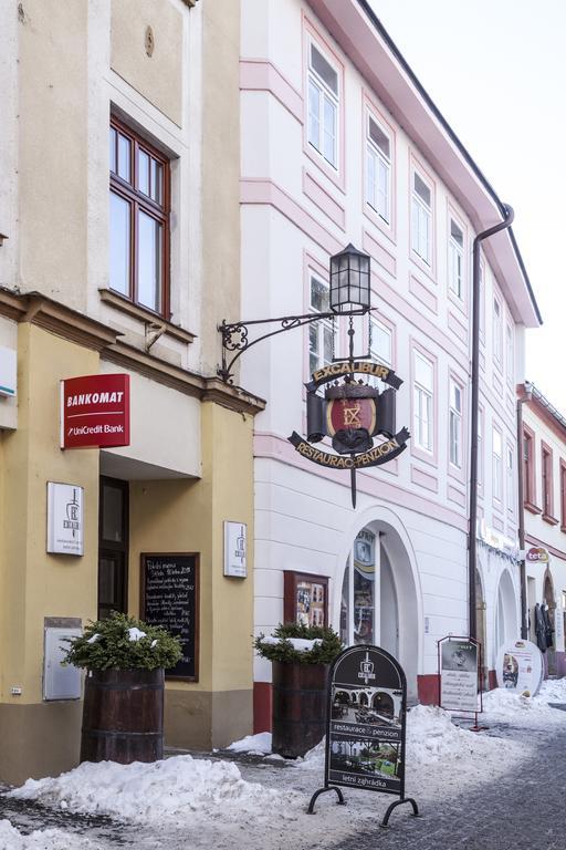 Moravská Třebová 神剑旅馆及餐厅酒店 外观 照片